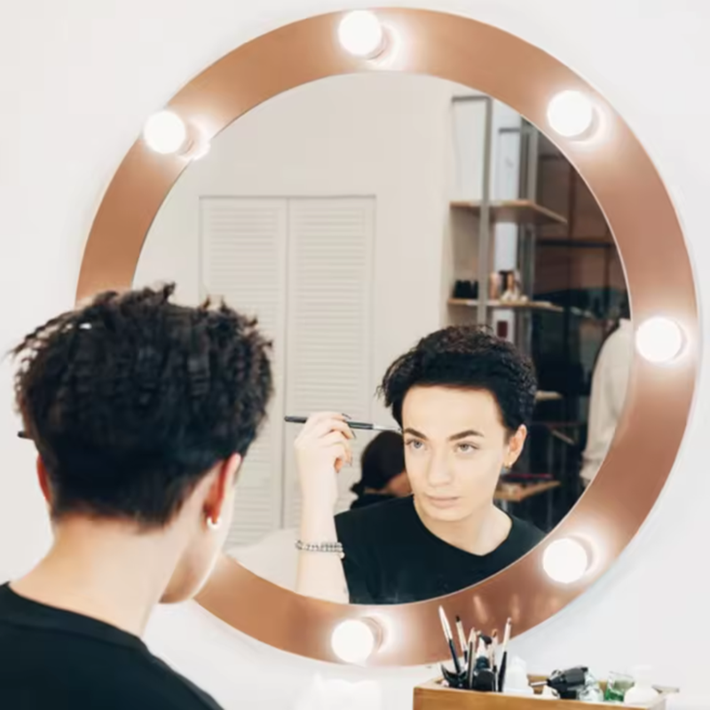 Lampada LED USB Hollywood per  - Dressing Table Vanity With Lighted Mirror recensione e prezzo