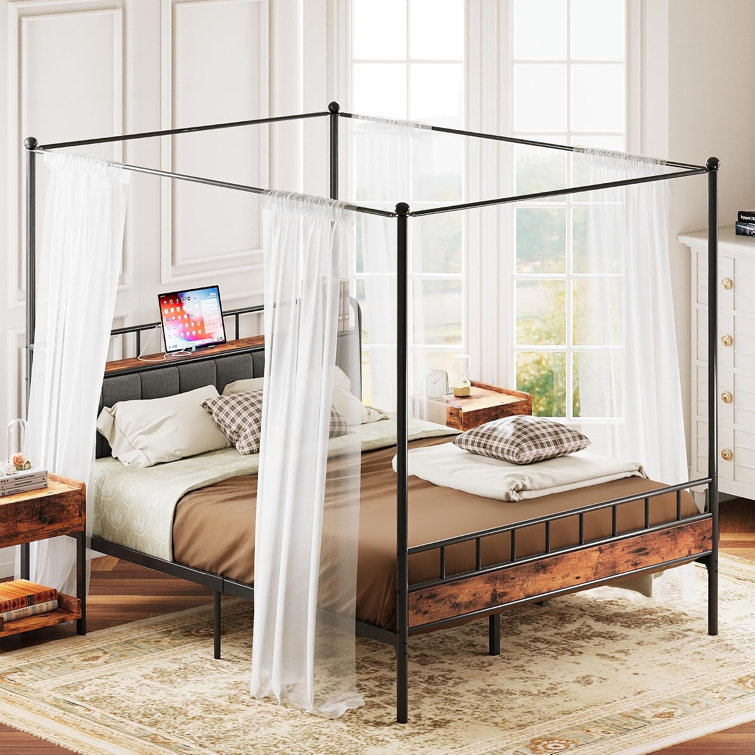 Letto a baldacchino Queen con  - Canopy Bed Frame Metal Queen recensione e prezzo